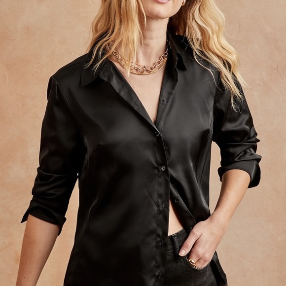 Banana Republic Factory Satin Shirt in Snow Day. Size XL. Brand new! - Picture 3 of 9